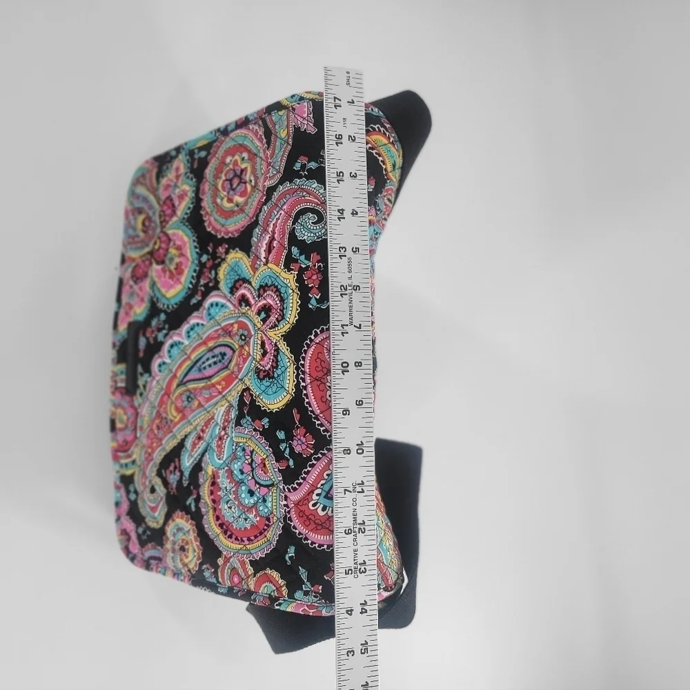 Vera Bradley excellent